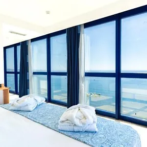 يرمار - أدلت ريكموينديد 4* فوينخيرولا