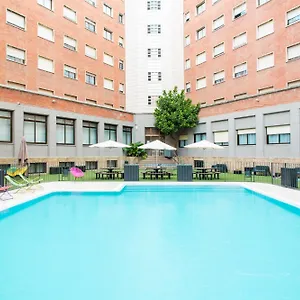 Residencia Universitaria Resa Diagonal Βαρκελώνη