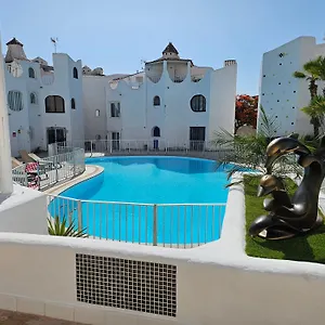 https://modern-elite-apartment.tenerifehoteles.net